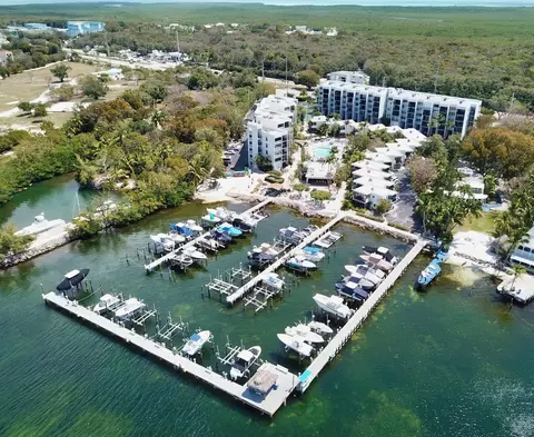 104350 Overseas Hwy #A-402, Key Largo, FL 33037