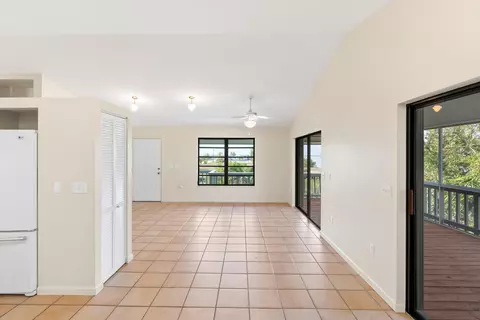 3714 Pine St, Big Pine Key, FL 33043 photo 12