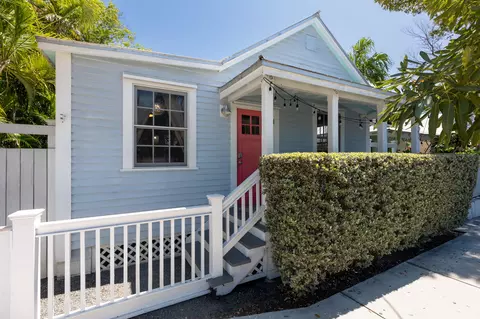 Exterior - 1121 Whitehead St, Key West, FL 33040 photo 6 of 9