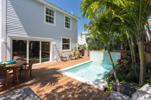 Exterior - 1121 Whitehead St, Key West, FL 33040 photo 2 of 9