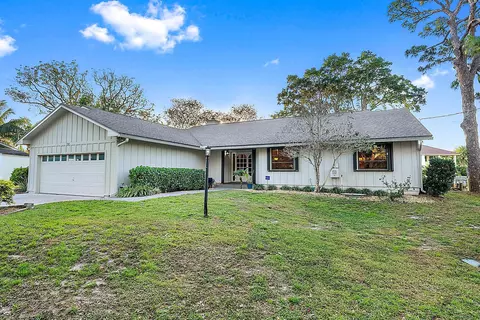 934 Penn Trl, Jupiter, FL 33458