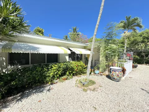 81 John Silver Dr, Key Largo, FL 33037