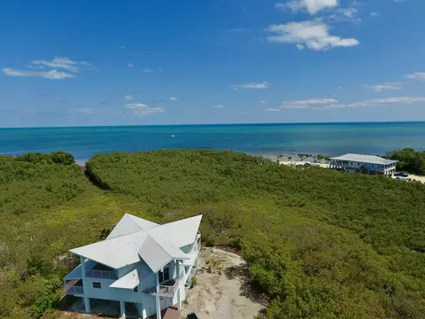 1525 Ocean Bay Dr, Key Largo, FL 33037