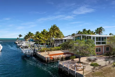 1009 Dove Rd, Key Largo, FL 33037