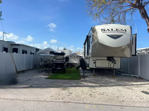 325 Calusa St #426, Key Largo, FL 33037
