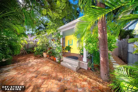 716 Elizabeth St #REAR, Key West, FL 33040