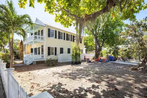 1102 Petronia St, Key West, FL 33040