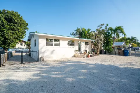 40 Orange Dr, Key Largo, FL 33037 photo 3