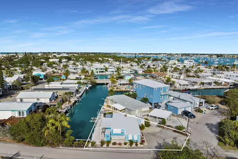 800 James Ave, Marathon, FL 33050 photo 2