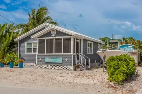 291 84th Street Ocean St, Marathon, FL 33050