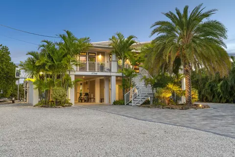 17346 Keystone Rd, Sugarloaf Key, FL 33042