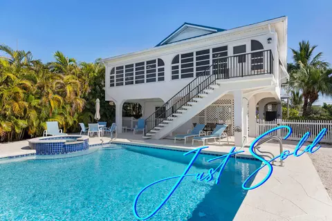 444 Calle De Luna, Marathon, FL 33050