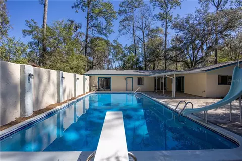 3534 NW 40th St, Gainesville, FL 32606