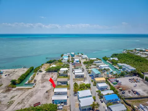 480 E 105th Street Ocean, Marathon, FL 33050