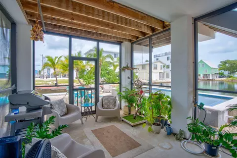 Exterior - 31507 Avenue E, Big Pine Key, FL 33043 photo 8 of 16