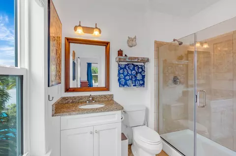 Bath - 31507 Avenue E, Big Pine Key, FL 33043 photo 1 of 4