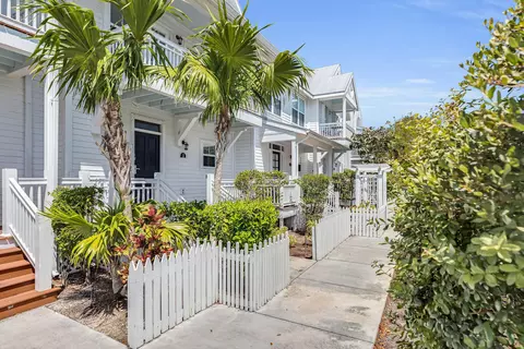 12399 Overseas Hwy #12, Marathon, FL 33050