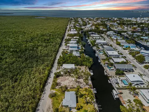 972 Shaw Dr, Key Largo, FL 33037 photo 7