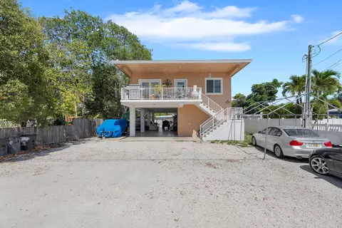 18 Janet Pl, Key Largo, FL 33037