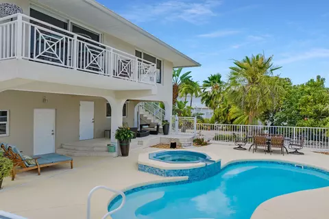856 Copa D Oro, Marathon, FL 33050 photo 32