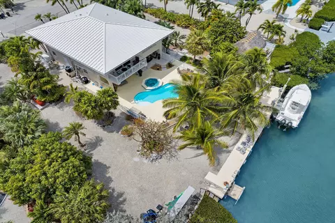 856 Copa D Oro, Marathon, FL 33050 photo 44
