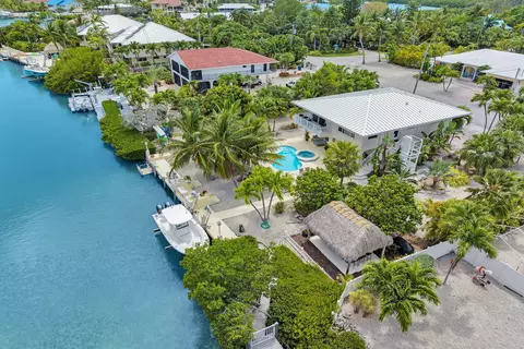 856 Copa D Oro, Marathon, FL 33050