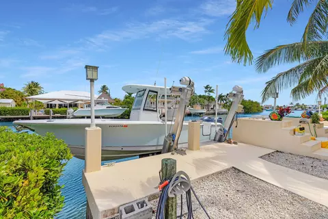 856 Copa D Oro, Marathon, FL 33050 photo 37