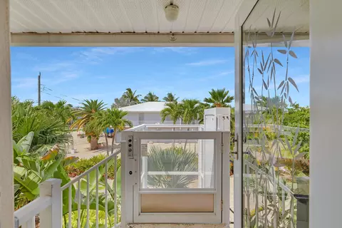856 Copa D Oro, Marathon, FL 33050 photo 18