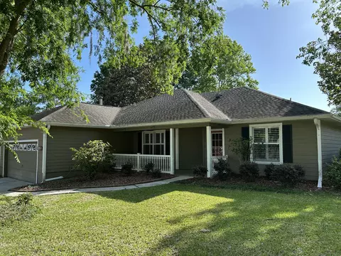 1005 NW 89th Dr, Gainesville, FL 32606