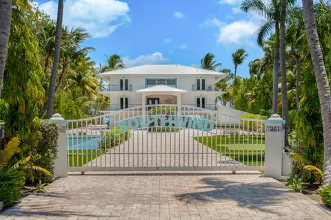 75851 Overseas Hwy, Islamorada, FL 33036
