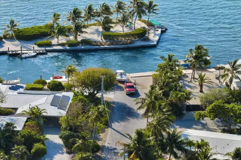 160 E Ridge Rd, Islamorada, FL 33036 photo 8