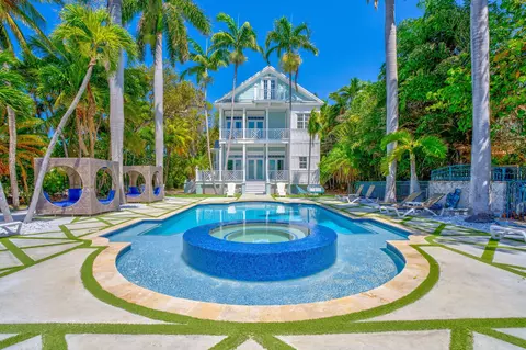 75761 Overseas Hwy, Islamorada, FL 33036