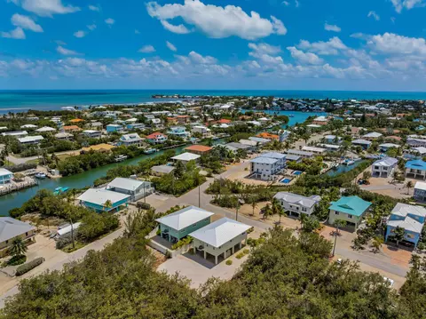 110 Santa Barbara, Marathon, FL 33050 photo 42