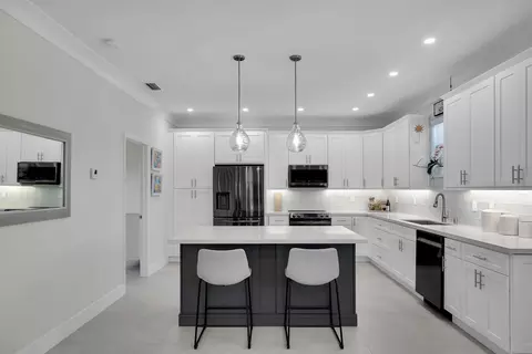 110 Santa Barbara, Marathon, FL 33050 photo 17