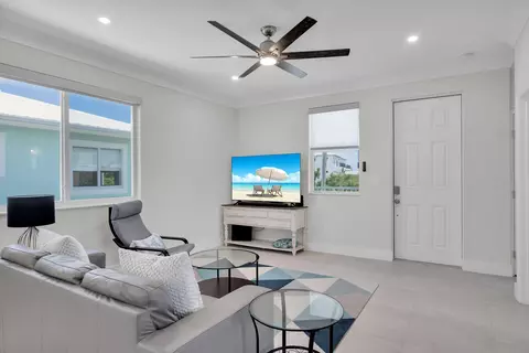110 Santa Barbara, Marathon, FL 33050 photo 16