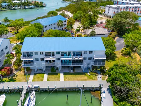 95 Coco Plum Dr #5D, Marathon, FL 33050