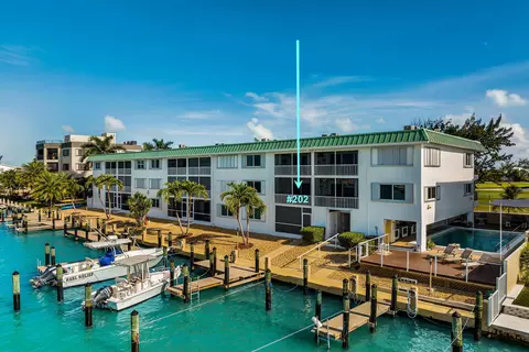 1505 Sombrero Blvd #202, Marathon, FL 33050