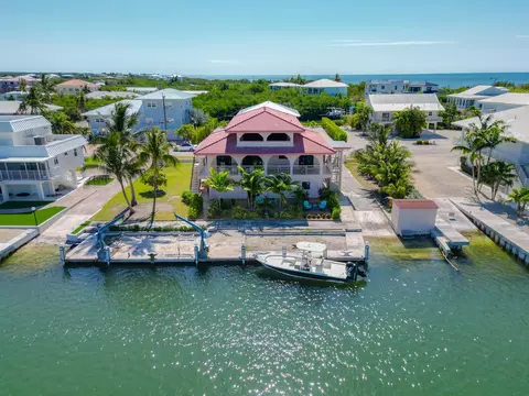 104 Avenue G, Marathon, FL 33050