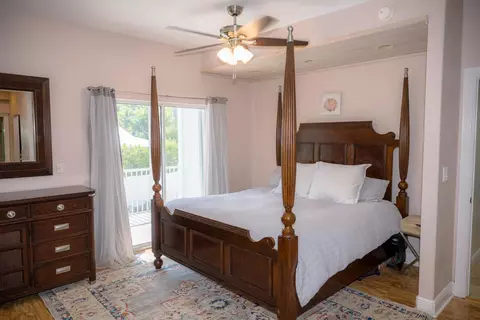 Bedroom - 464 Lime Dr, Key Largo, FL 33037 photo 8 of 15