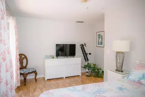 Bedroom - 464 Lime Dr, Key Largo, FL 33037 photo 5 of 15
