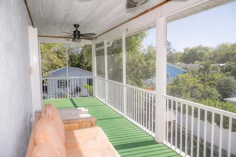 Exterior - 464 Lime Dr, Key Largo, FL 33037 photo 10 of 11