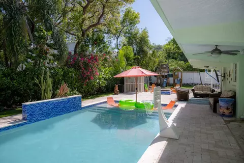 Exterior - 464 Lime Dr, Key Largo, FL 33037 photo 11 of 11