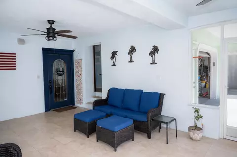 Exterior - 464 Lime Dr, Key Largo, FL 33037 photo 9 of 11