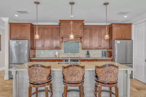 2394 Coco Plum Dr, Marathon, FL 33050 photo 11