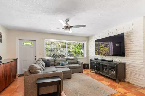 Living - 7563 Gulfstream Blvd, Marathon, FL 33050 photo 1 of 1