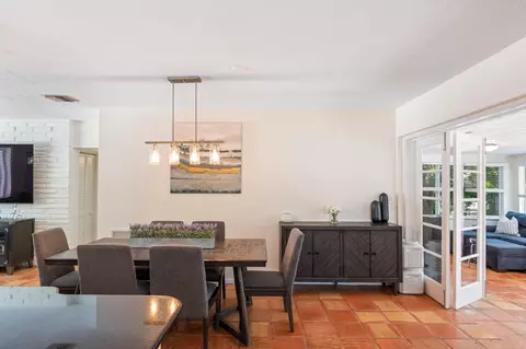 Dining - 7563 Gulfstream Blvd, Marathon, FL 33050 photo 1 of 1
