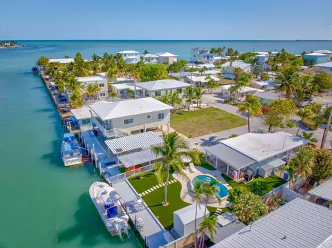298 116th Street Ocean Street Ocean, Marathon, FL 33050 photo 25