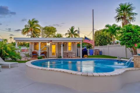 298 116th Street Ocean Street Ocean, Marathon, FL 33050 photo 4