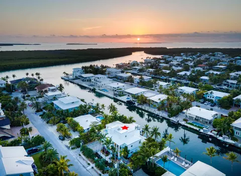 140 Stromboli Dr, Islamorada, FL 33036
