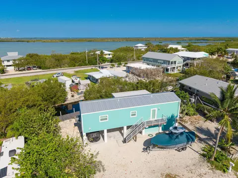 640 Carolyn Ave, Little Torch Key, FL 33042